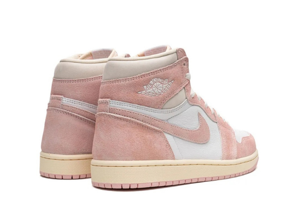 Air Jordan 1 "Washed Pink" sneakers