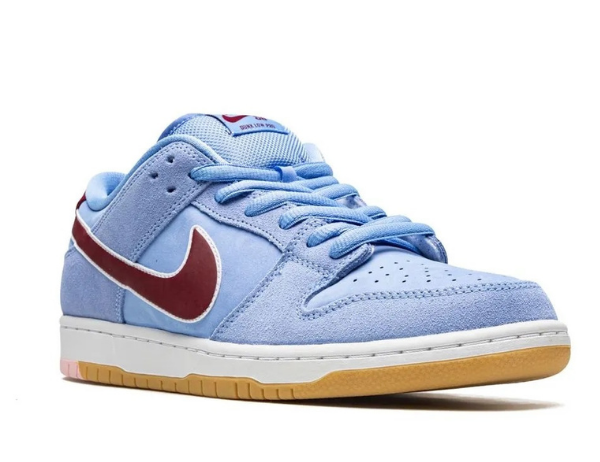 Nike SB Dunk Low "Phillies" sneakers