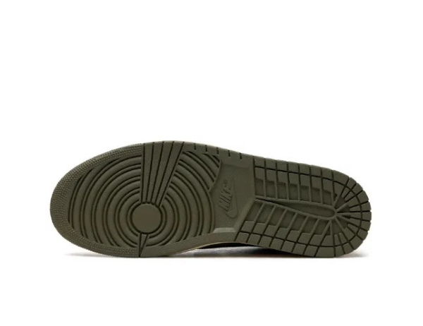 Jordan x Travis Scott Air Jordan 1 Low OG "Medium Olive" sneakers
