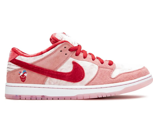 Nike SB Dunk Low Pro "Strangelove" sneakers