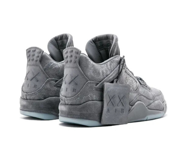Jordan x Kaws Air Jordan 4 Retro sneakers