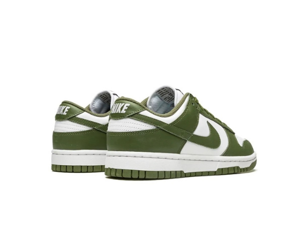 Nike Dunk Low "Medium Olive" sneakers