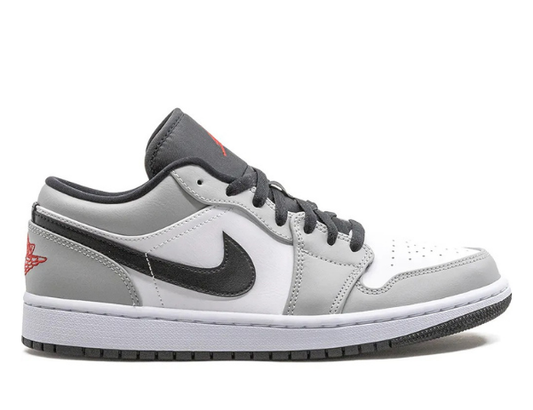 Air Jordan 1 Low "Light Smoke Grey" sneakers
